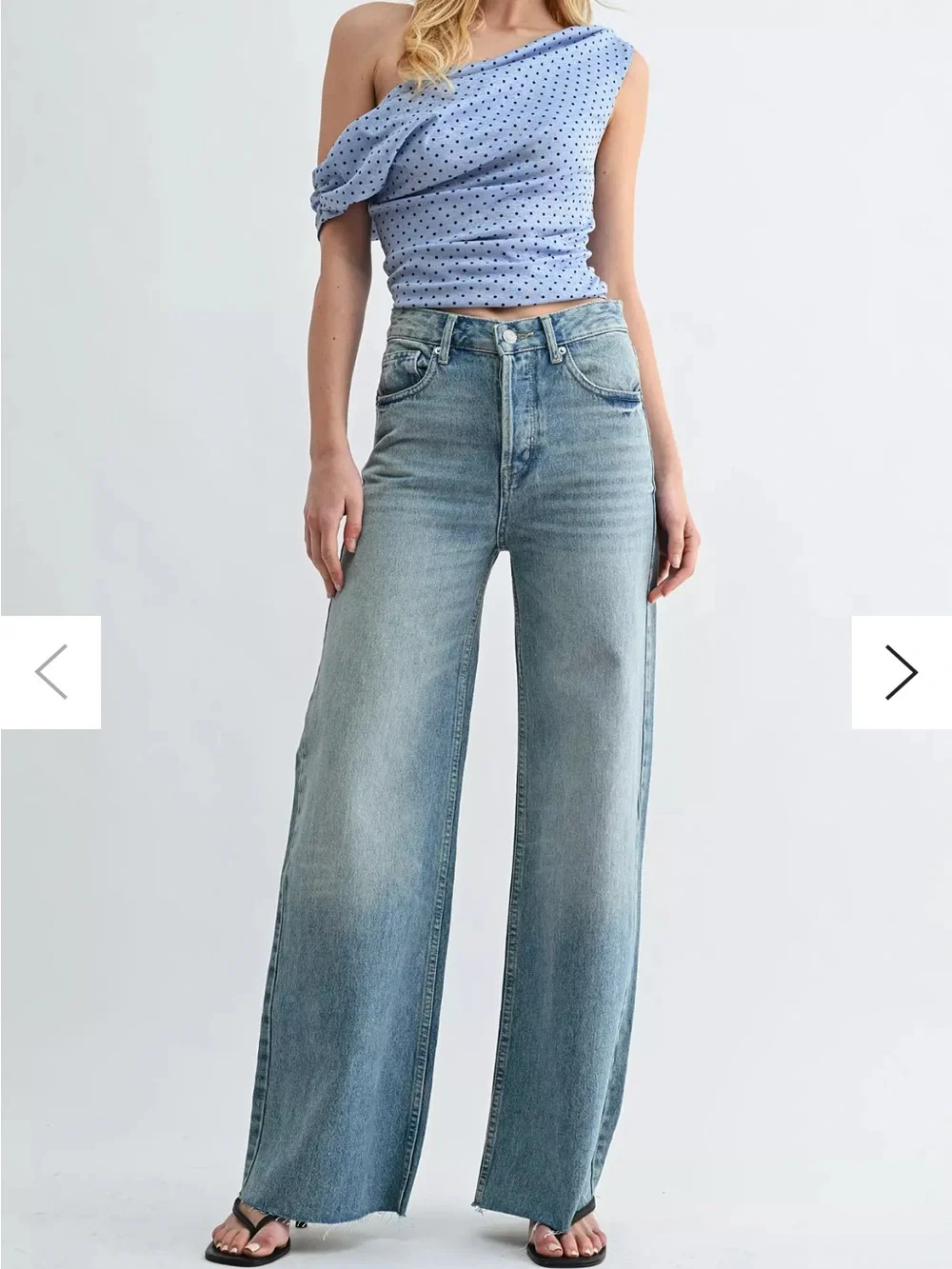 Jemina Denim Beach to Bar Wide Leg Jean Raw Hemline Size 26 Urban Outfitters